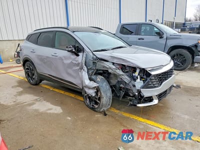 Czwarte zdjęcie samochodu z boku: 2024 KIA SPORTAGE SX-PRESTIGE VIN:5XYK53DF3RG173237 - miniatura