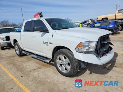 Czwarte zdjęcie samochodu z boku: 2019 RAM 1500 CLASSIC SLT VIN:1C6RR7LT4KS523340 - miniatura