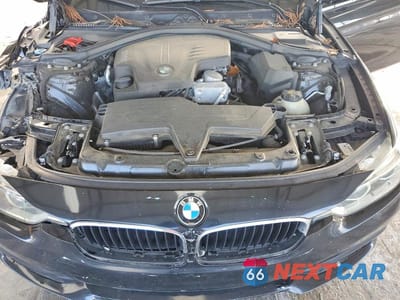 Zdjęcie 11 z 12 samochodu: 2018 BMW 320 I VIN:WBA8E1G51JNU91322 - miniatura