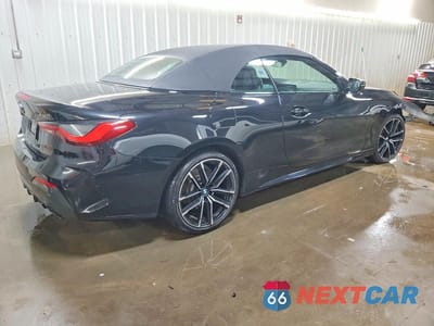 Trzecie zdjęcie samochodu z tyłu: 2022 BMW 430XI VIN:WBA43AT01NCH81207 - miniatura