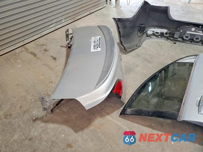 Czwarte zdjęcie samochodu z boku: 2016 CHEVROLET SS VIN:6G3F15RW0GL208015 - miniatura
