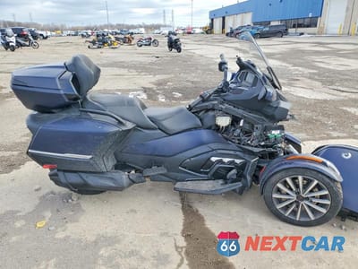 2022 CAN-AM SPYDER ROADSTER RT 2BXNBDD20NV007733 - główne zdjęcie licytacji z USA - miniatura