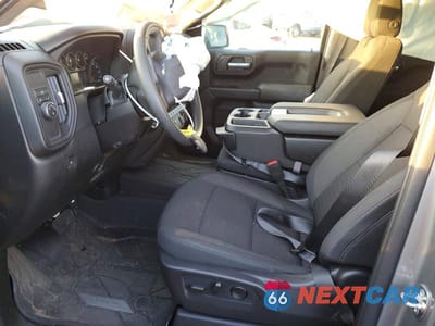 Zdjęcie 7 z 12 samochodu: 2026 CHEVROLET SILVERADO C1500 CUSTOM VIN:1GCRABEK8TZ173310 - miniatura