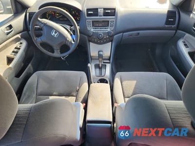 Zdjęcie 8 z 12 samochodu: 2007 HONDA ACCORD EX VIN:1HGCM56747A008742 - miniatura