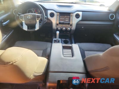 Zdjęcie 8 z 12 samochodu: 2017 TOYOTA TUNDRA DOUBLE CAB SR VIN:5TFRM5F17HX119126 - miniatura
