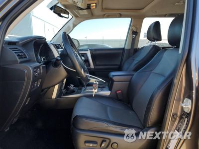 Zdjęcie 7 z 14 samochodu: 2016 TOYOTA 4RUNNER SR5/SR5 PREMIUM VIN:JTEBU5JR2G5359401 - miniatura