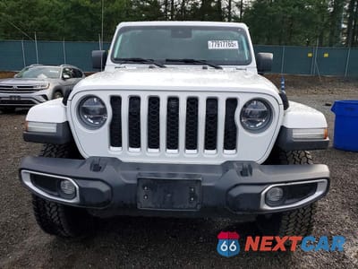 Piąte zdjęcie samochodu w środku: 2021 JEEP WRANGLER UNLIMITED SAHARA VIN:1C4HJXEM8MW731623 - miniatura