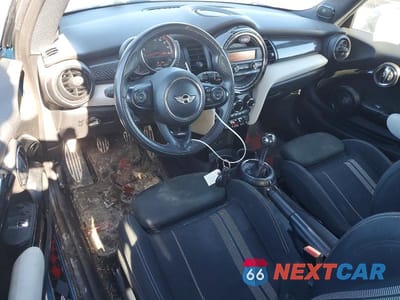 Zdjęcie 8 z 12 samochodu: 2016 MINI COOPER JOHN COOPER WORKS VIN:WMWXM9C52GT997958 - miniatura