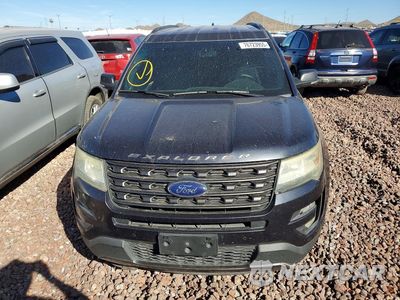 Piąte zdjęcie samochodu w środku: 2017 FORD EXPLORER XLT VIN:1FM5K7D82HGB22009 - miniatura