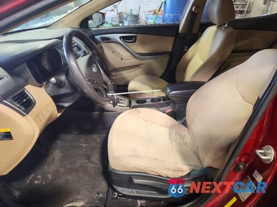 Zdjęcie 7 z 12 samochodu: 2013 HYUNDAI ELANTRA GLS VIN:5NPDH4AE2DH448342 - miniatura