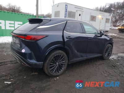 Trzecie zdjęcie samochodu z tyłu: 2024 LEXUS RX 350 PREMIUM VIN:2T2BAMCA6RC082560 - miniatura