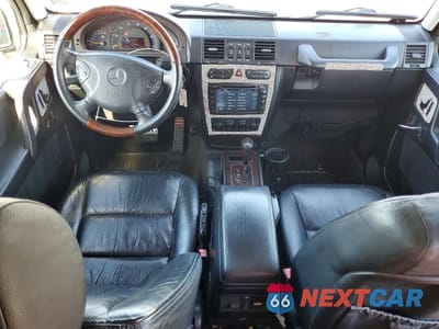 Zdjęcie 8 z 13 samochodu: 2005 MERCEDES-BENZ G 500 VIN:WDCYR49EX5X156540 - miniatura