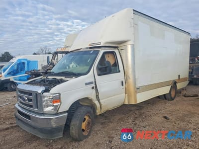 2022 FORD E450 DELIVERY TRUCK 1FDXE4FN0NDC22690 - główne zdjęcie licytacji z USA - miniatura