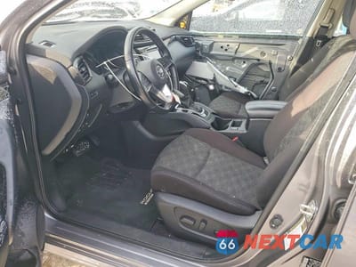 Zdjęcie 7 z 13 samochodu: 2022 NISSAN ROGUE SPORT SV VIN:JN1BJ1BW3NW477364 - miniatura