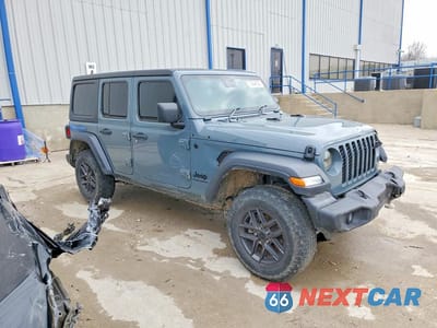 Czwarte zdjęcie samochodu z boku: 2024 JEEP WRANGLER SPORT VIN:1C4PJXKN8RW236936 - miniatura