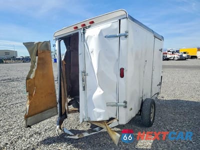 Czwarte zdjęcie samochodu z boku: 2006 PACE AMERICAN JT610SA ENCLOSED CARGO TRAILER VIN:4P2FB10146U074769 - miniatura