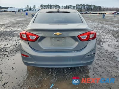 Zdjęcie 6 z 12 samochodu: 2018 CHEVROLET CRUZE LT VIN:1G1BE5SM2J7245407 - miniatura
