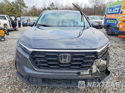 Piąte zdjęcie samochodu w środku: 2023 HONDA CR-V EX VIN:2HKRS4H47PH428144 - miniatura
