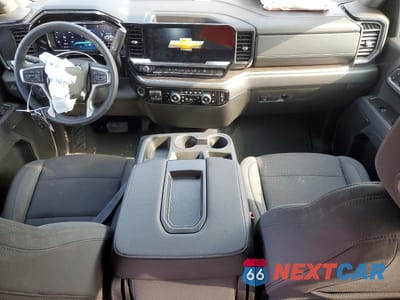 Zdjęcie 8 z 11 samochodu: 2026 CHEVROLET SILVERADO K1500 LT-L VIN:1GCPKKEK4TZ125176 - miniatura