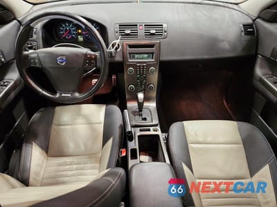 Zdjęcie 8 z 12 samochodu: 2012 VOLVO C30 T5 VIN:YV1672MK6C2265411 - miniatura