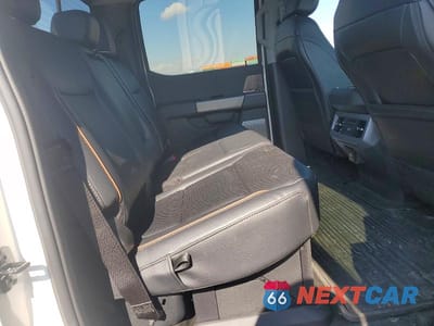 Zdjęcie 10 z 12 samochodu: 2026 FORD F350 SUPER DUTY VIN:1FT8W3BT9TEC69101 - miniatura