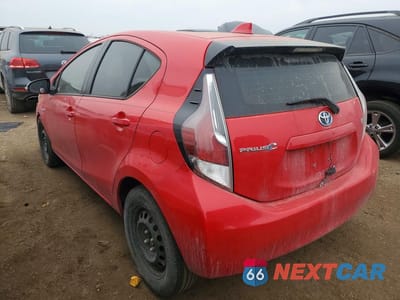 Drugie zdjęcie samochodu z przodu: 2015 TOYOTA PRIUS C VIN:JTDKDTB39F1103863 - miniatura