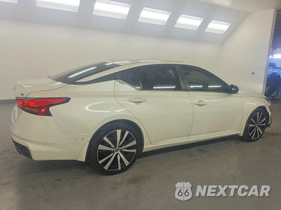 Trzecie zdjęcie samochodu z tyłu: 2019 NISSAN ALTIMA 2.5 SR VIN:1N4BL4CV0KN319750 - miniatura