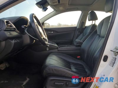 Zdjęcie 7 z 12 samochodu: 2019 HONDA INSIGHT TOURING VIN:19XZE4F94KE009977 - miniatura