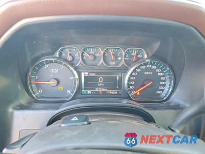 Zdjęcie 9 z 12 samochodu: 2016 CHEVROLET SILVERADO K3500 HIGH COUNTRY VIN:1GC4K1E82GF138789 - miniatura