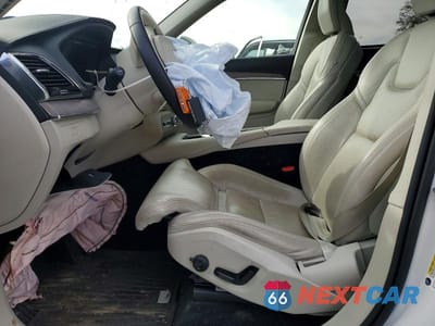 Zdjęcie 7 z 12 samochodu: 2024 VOLVO XC90 ULTIMATE VIN:YV4062JF3R1169382 - miniatura