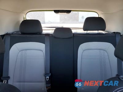Zdjęcie 10 z 12 samochodu: 2024 HYUNDAI VENUE SEL VIN:KMHRC8A32RU329130 - miniatura