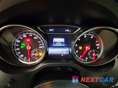 Zdjęcie 9 z 11 samochodu: 2019 MERCEDES-BENZ CLA 250 VIN:WDDSJ4EB0KN734768 - miniatura
