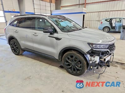 Czwarte zdjęcie samochodu z boku: 2023 KIA SORENTO SX VIN:5XYRK4LF7PG205554 - miniatura