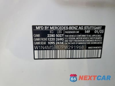 Zdjęcie 13 z 13 samochodu: 2023 MERCEDES-BENZ GLB AMG 35 4MATIC VIN:W1N4M5BB7PW291968 - miniatura