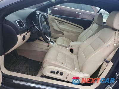Zdjęcie 7 z 12 samochodu: 2010 VOLKSWAGEN EOS LUX VIN:WVWFA7AH3AV025838 - miniatura