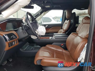 Zdjęcie 7 z 13 samochodu: 2023 LINCOLN NAVIGATOR L RESERVE VIN:5LMJJ3LG8PEL07126 - miniatura