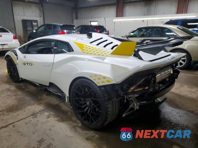 Drugie zdjęcie samochodu z przodu: 2022 LAMBORGHINI HURACAN STO VIN:ZHWUA6ZX2NLA20462 - miniatura