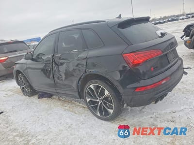 Drugie zdjęcie samochodu z przodu: 2024 AUDI SQ5 PRESTIGE VIN:WA1C4AFY7R2019757 - miniatura