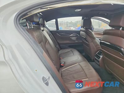 Zdjęcie 10 z 12 samochodu: 2018 BMW 750 XI VIN:WBA7B0C53JG527293 - miniatura