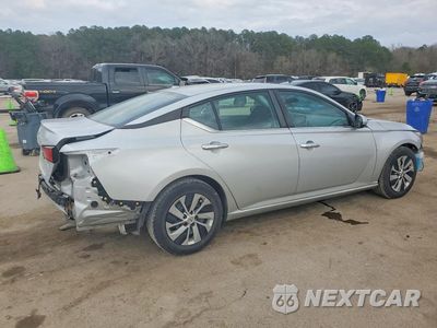 Trzecie zdjęcie samochodu z tyłu: 2020 NISSAN ALTIMA 2.5 S VIN:1N4BL4BV3LC274222 - miniatura