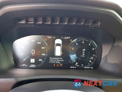 Zdjęcie 9 z 12 samochodu: 2021 VOLVO XC90 T6 MOMENTUM VIN:YV4A221K0M1764499 - miniatura