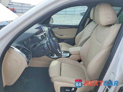Zdjęcie 7 z 13 samochodu: 2021 BMW X3 SDRIVE30I VIN:5UXTY3C05M9E84821 - miniatura
