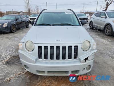 Piąte zdjęcie samochodu w środku: 2009 JEEP COMPASS SPORT VIN:1J4FT47B69D123530 - miniatura