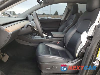 Zdjęcie 7 z 14 samochodu: 2021 TESLA MODEL Y VIN:5YJYGDEE6MF215500 - miniatura