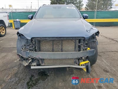 Piąte zdjęcie samochodu w środku: 2018 VOLVO XC90 T8 VIN:YV4BR0PK2J1385124 - miniatura