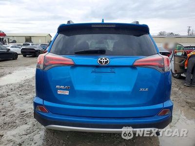 Zdjęcie 6 z 13 samochodu: 2017 TOYOTA RAV4 XLE VIN:JTMWFREVXHJ101232 - miniatura