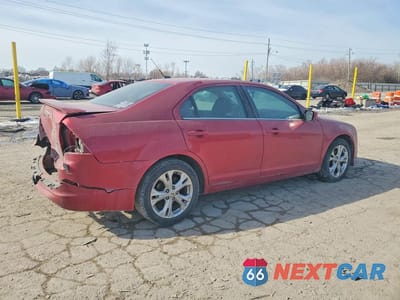 Trzecie zdjęcie samochodu z tyłu: 2012 FORD FUSION SE VIN:3FAHP0HAXCR374749 - miniatura