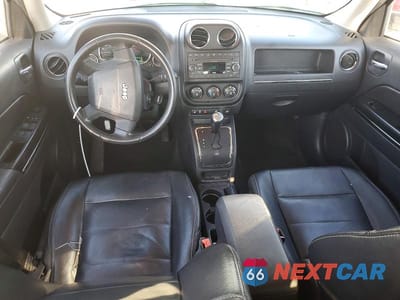 Zdjęcie 8 z 13 samochodu: 2010 JEEP PATRIOT LIMITED VIN:1J4NF4GBXAD501680 - miniatura