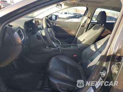 Zdjęcie 7 z 12 samochodu: 2017 MAZDA 3 GRAND TOURING VIN:JM1BN1M35H1122198 - miniatura