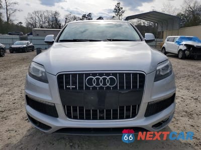 Piąte zdjęcie samochodu w środku: 2015 AUDI Q7 PRESTIGE VIN:WA1DGAFE0FD014370 - miniatura